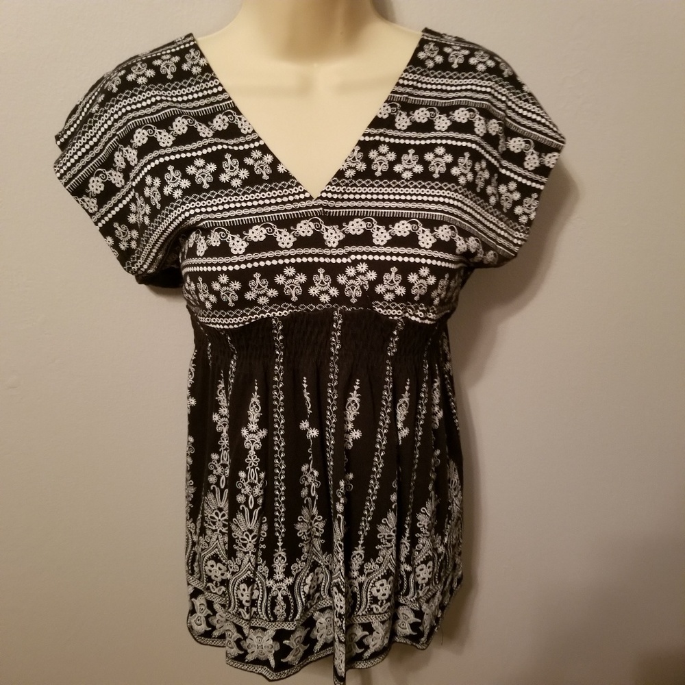 Cap sleeve top